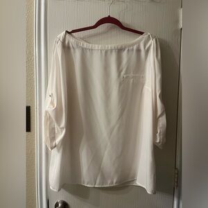 🛍️NWOT New York & Company XL Cream Color Top